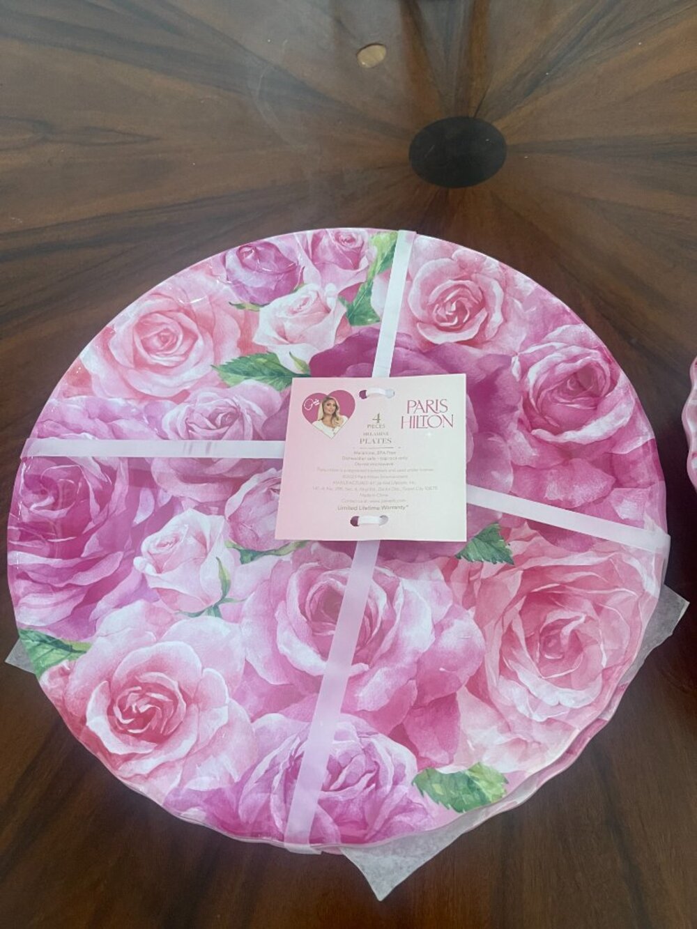 Paris Hilton Jadore Pink Rose Plates Bowls Set 8pc Scalloped Thats Hot - Picture 3 of 8